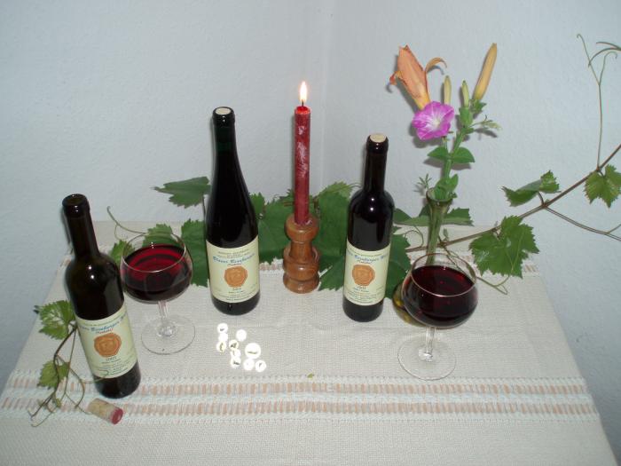 Blauer Bernburger Wein Jahrgang 2005